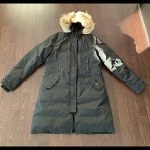 Women’s Canada Goose Kensington Parka